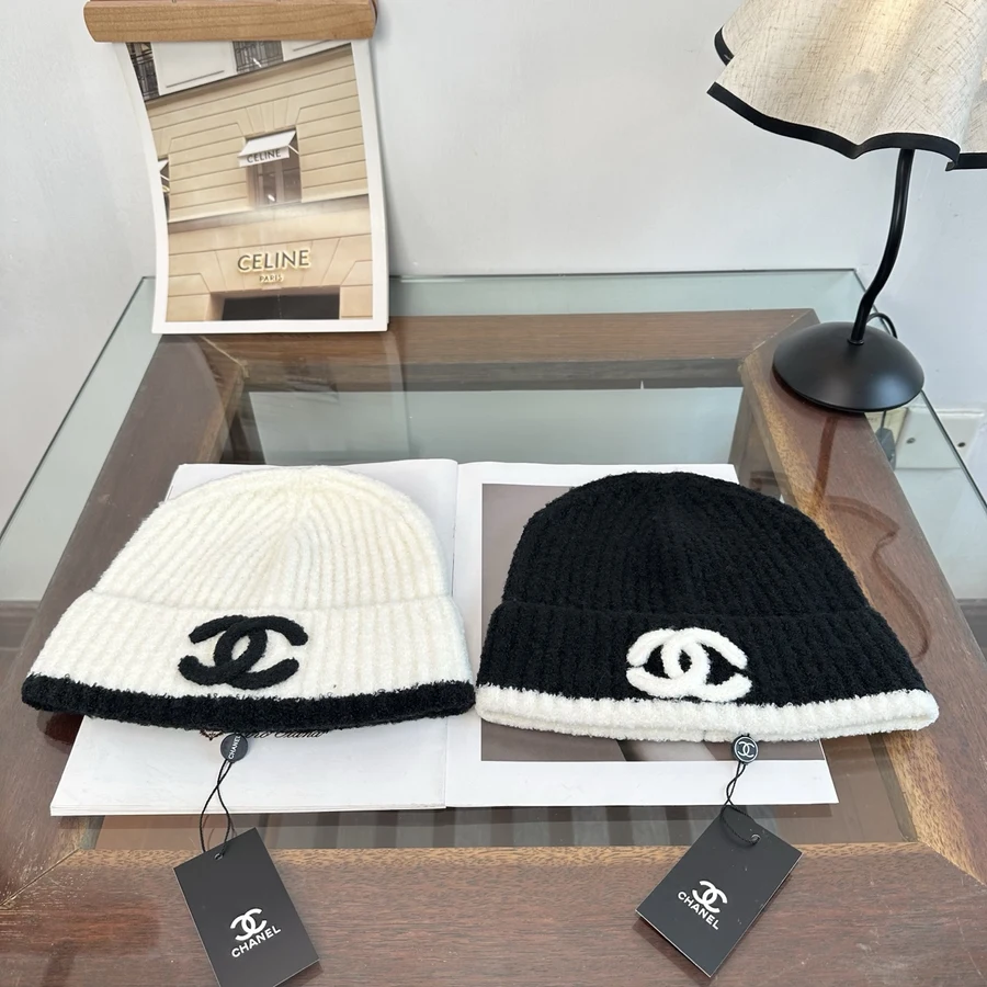 Celine hat 055