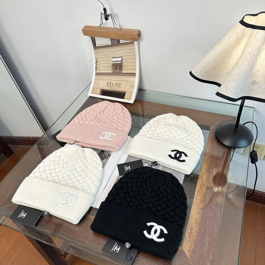 Celine hat 051