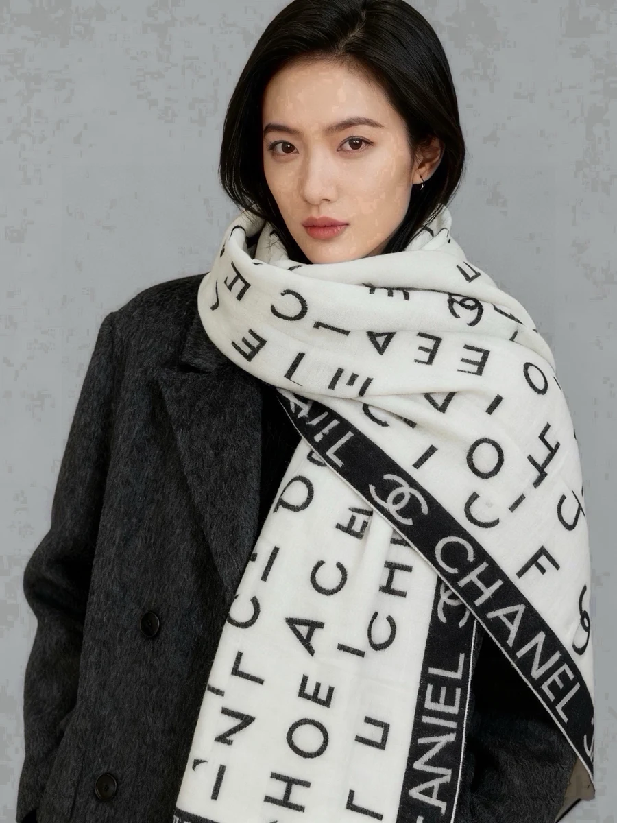 Chanel scarf 0274