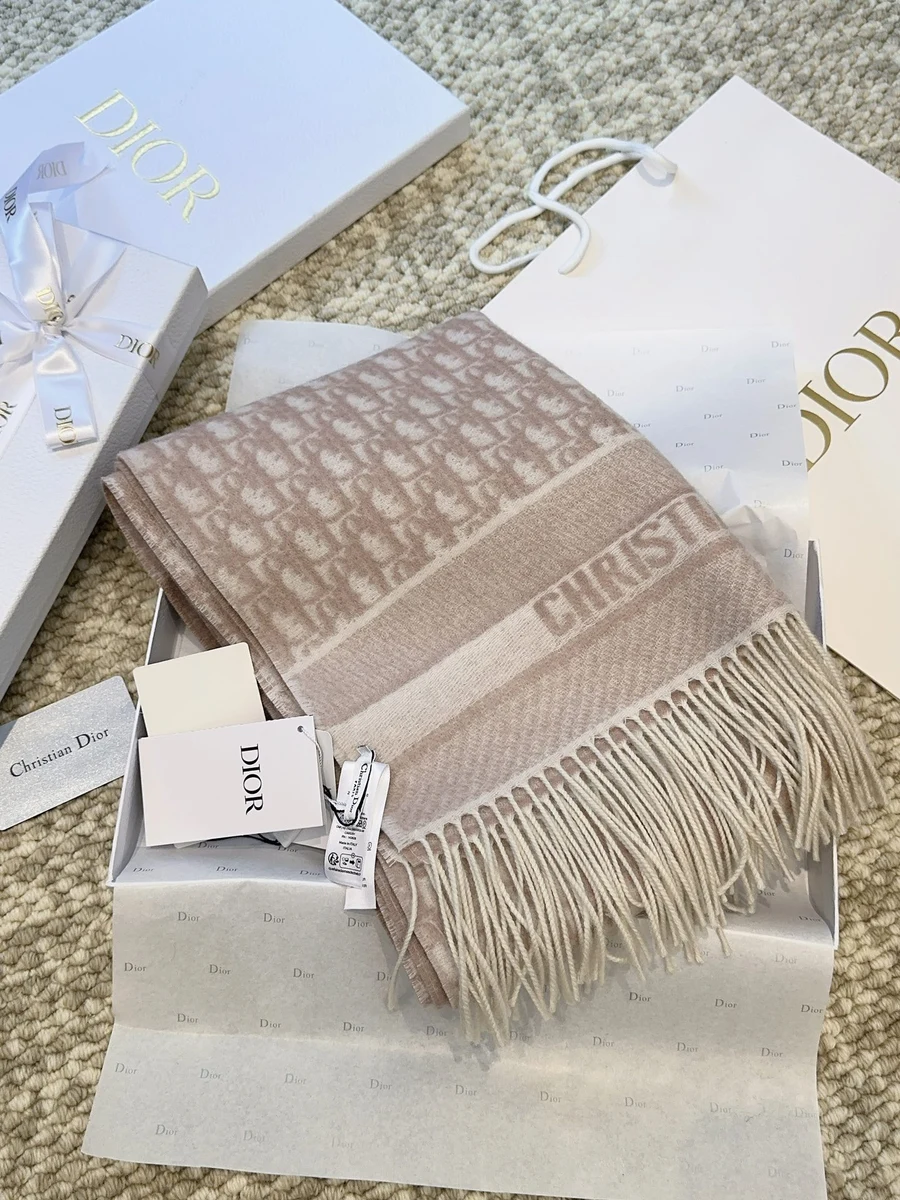 Dior scarf 0101