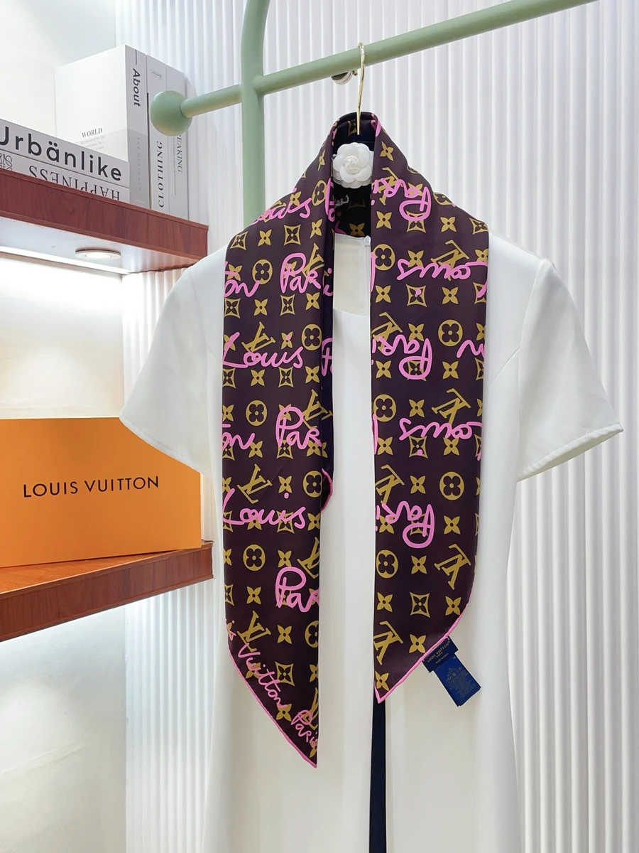Louis Vuitton scarf 0063