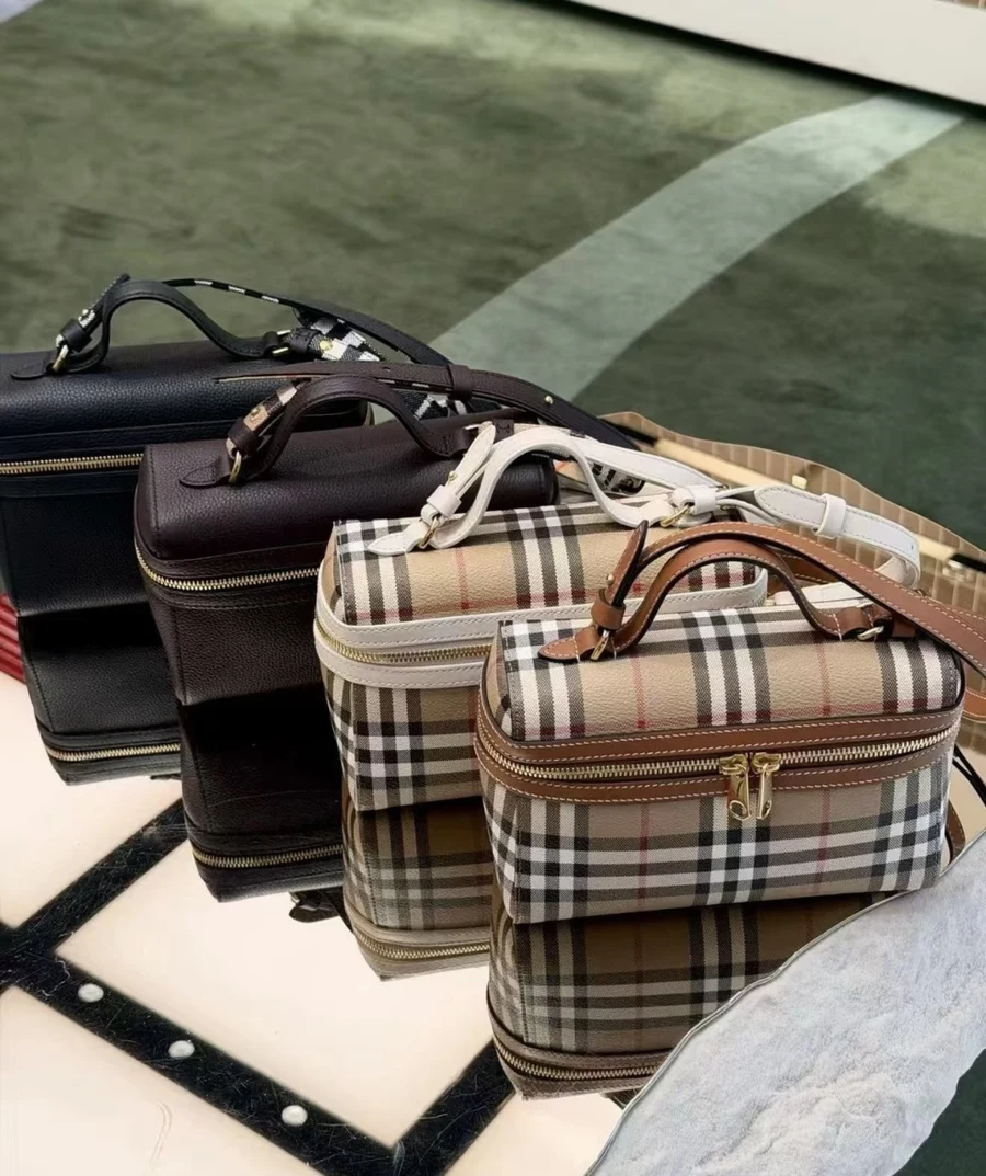 Burberry Burberry 0059