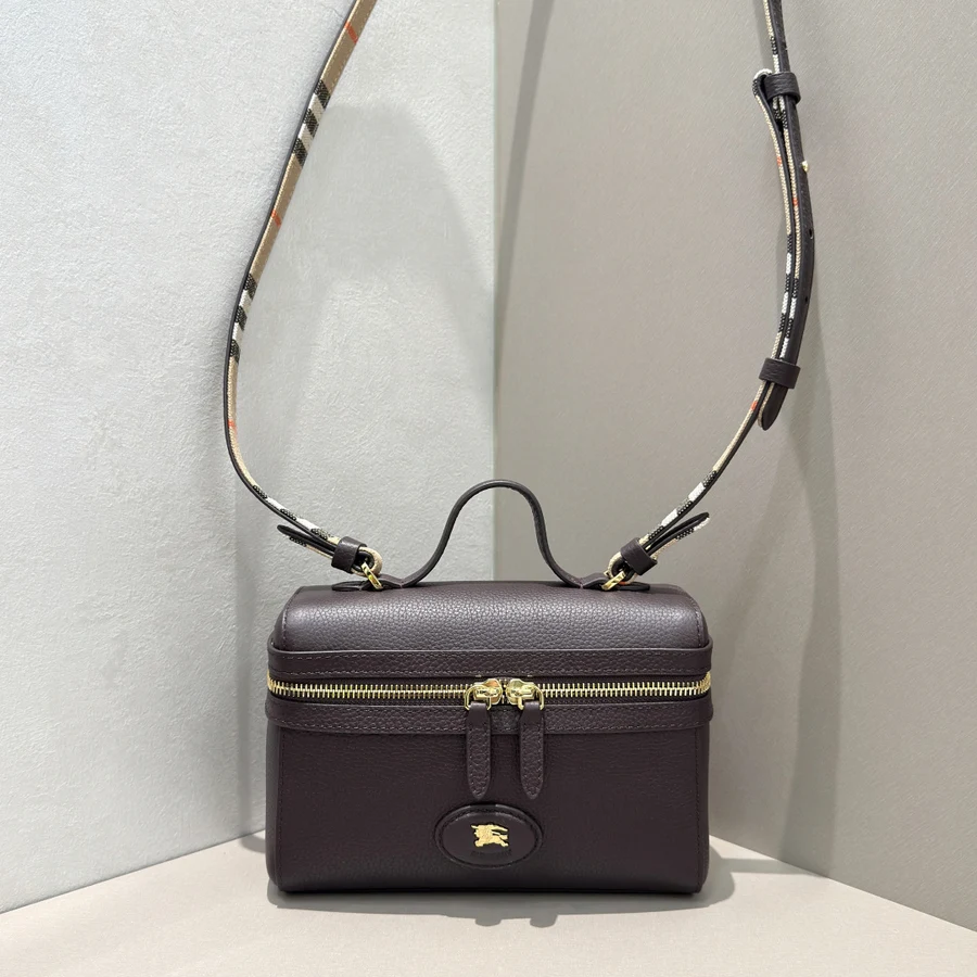 Burberry Burberry 0058