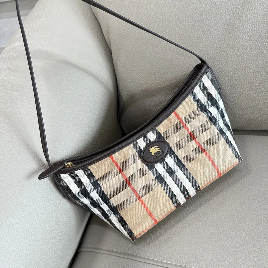 Burberry Burberry 0056