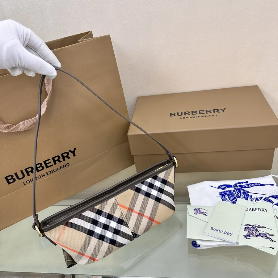 Burberry Burberry 0052