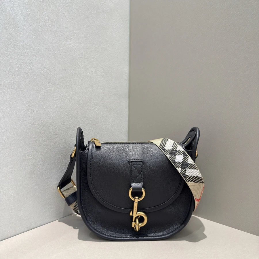 Burberry Burberry 0017
