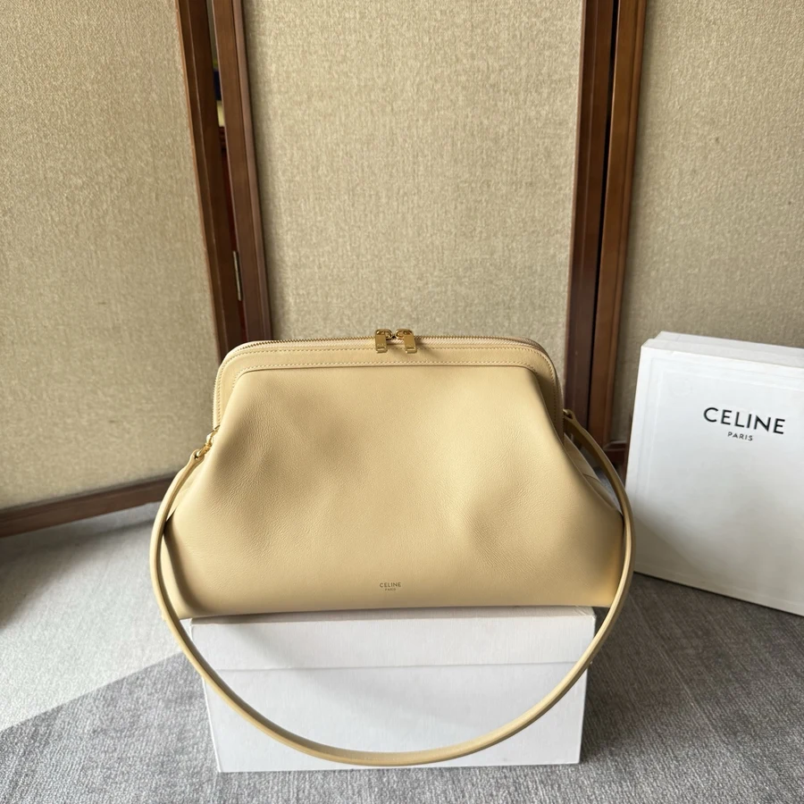 Celine Celine 015