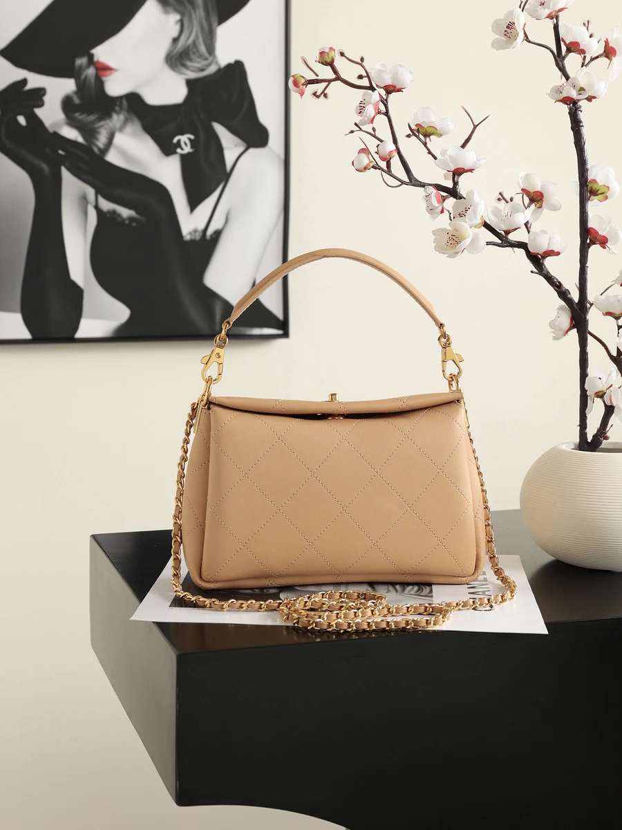 Chanel Chanel 409