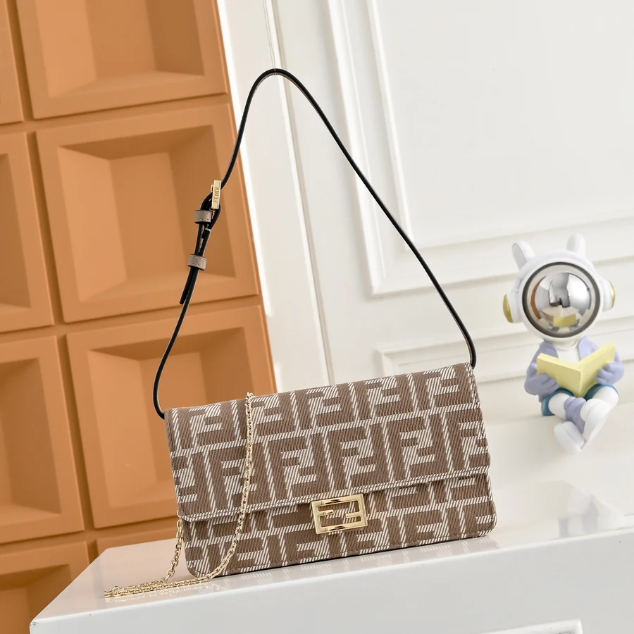 Fendi FENDI 030