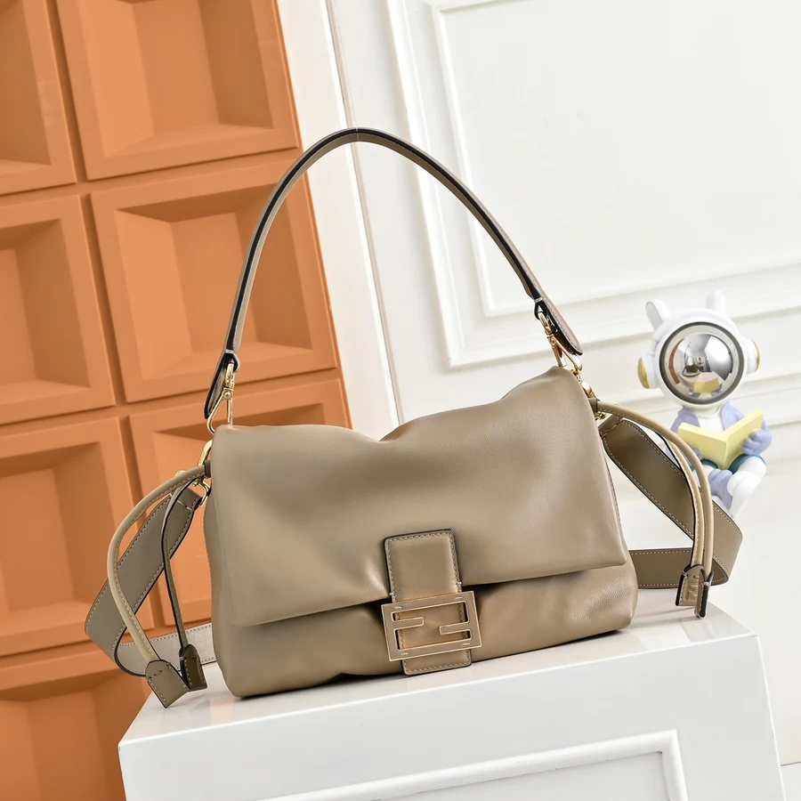 Fendi FENDI 010