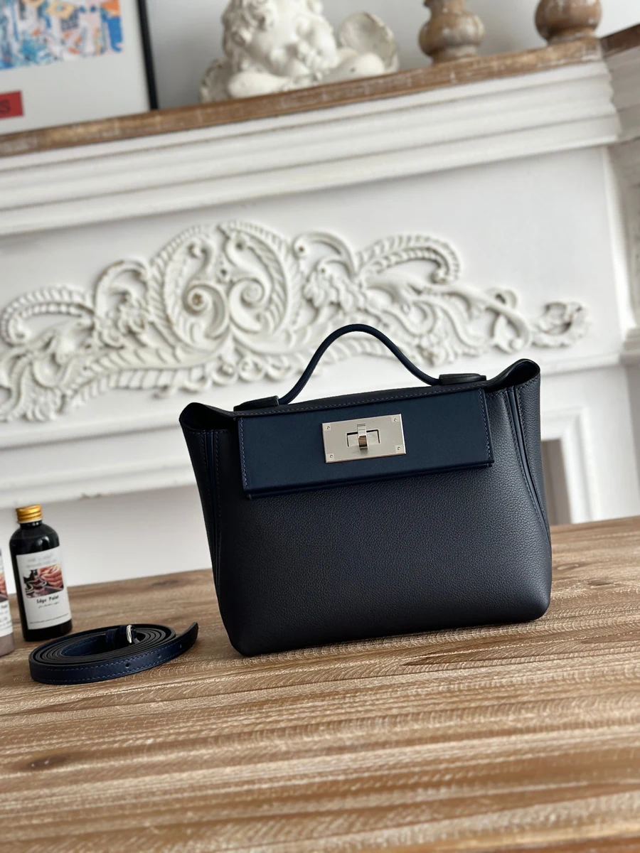 Hermès HERMES 022