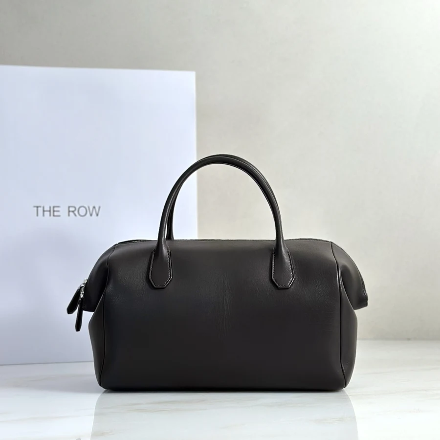 The Row 252994057