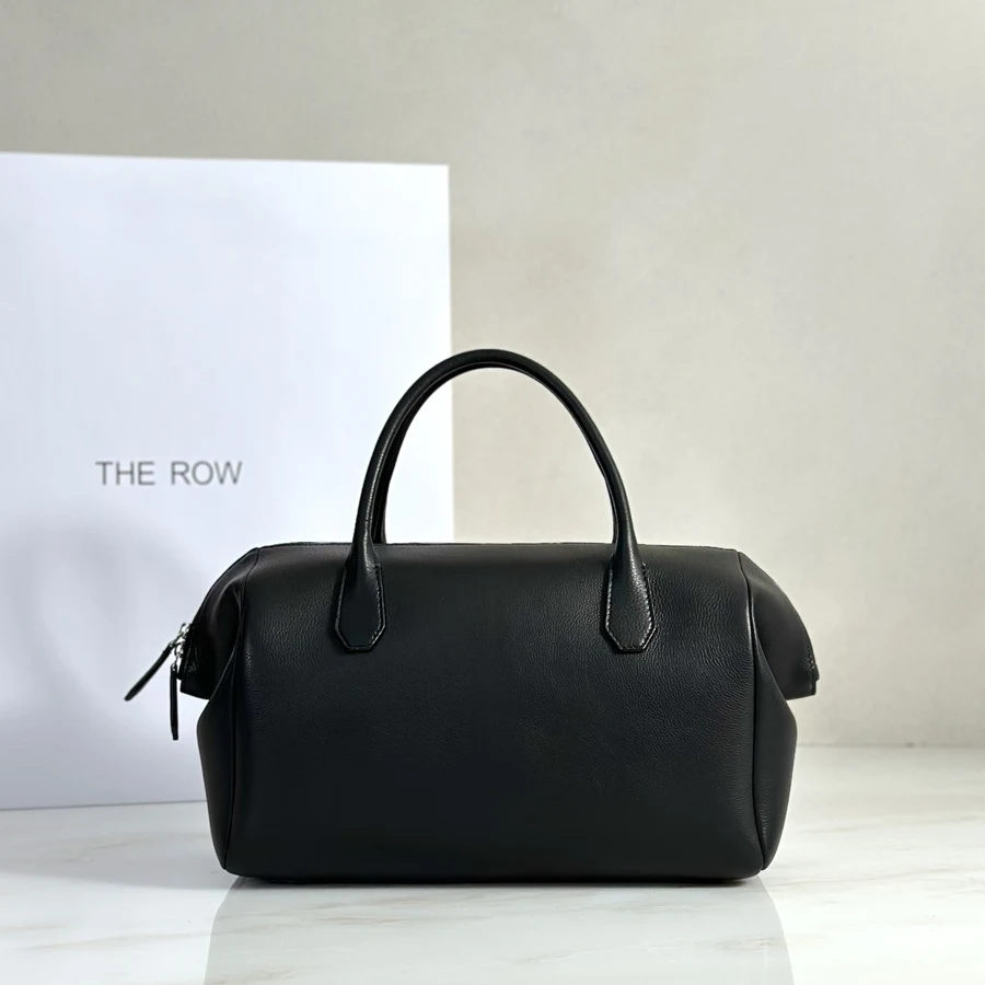 The Row 252994072
