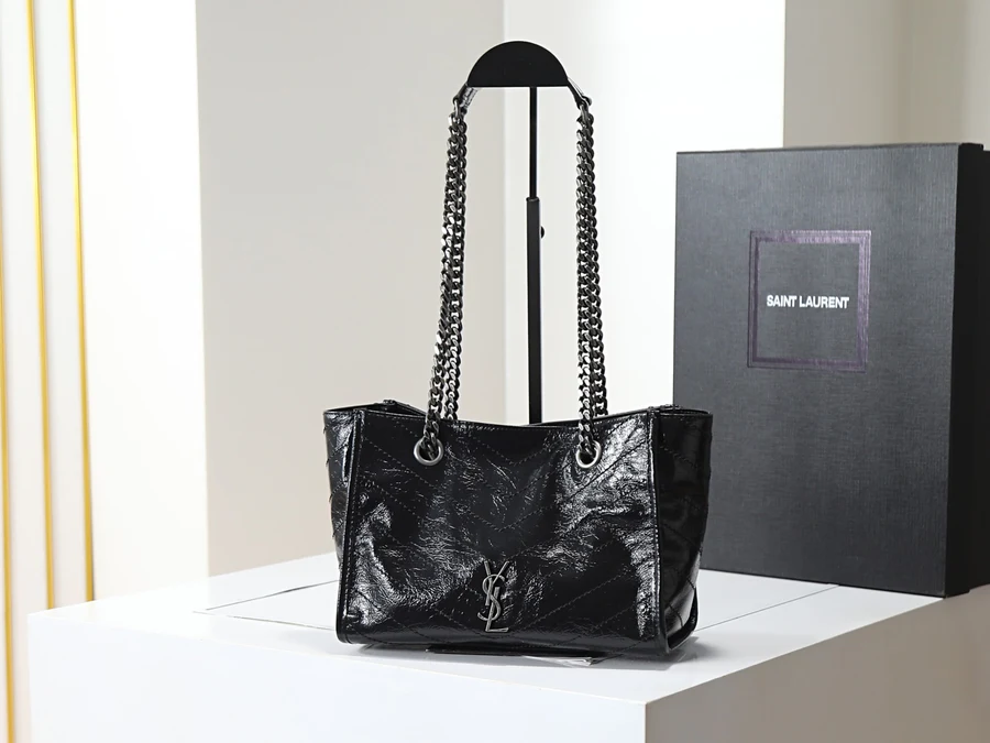 Saint Laurent YSL 0024