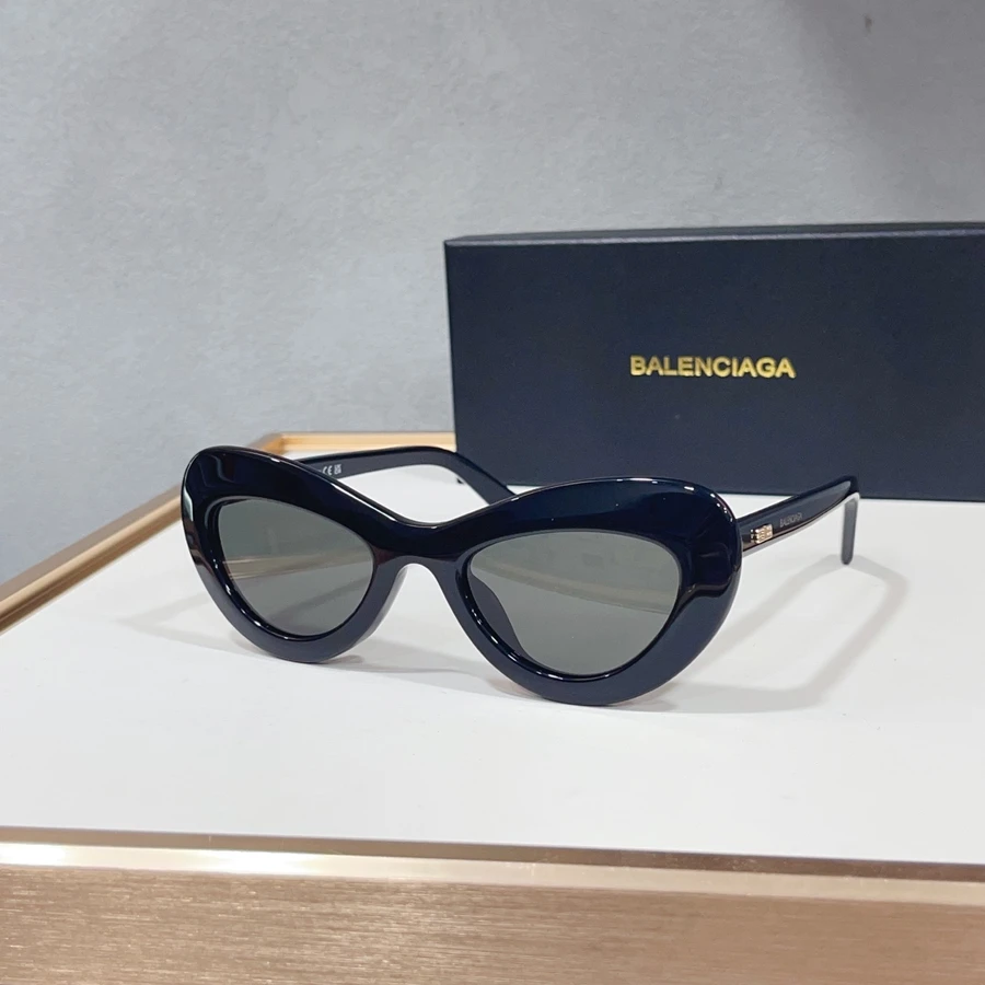 Balenciaga Glasses818