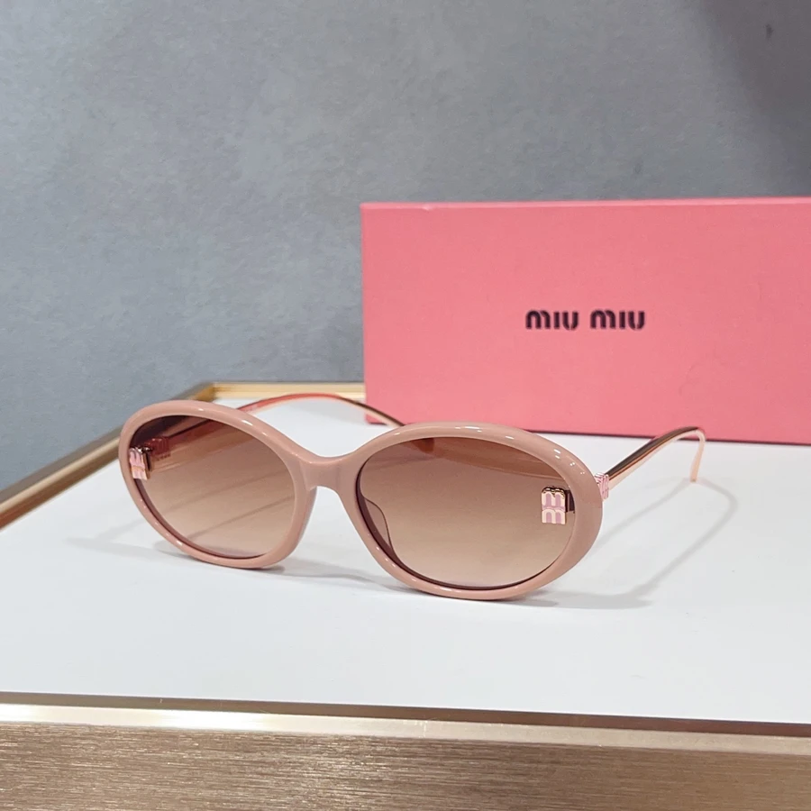 Miu Miu Glasses811