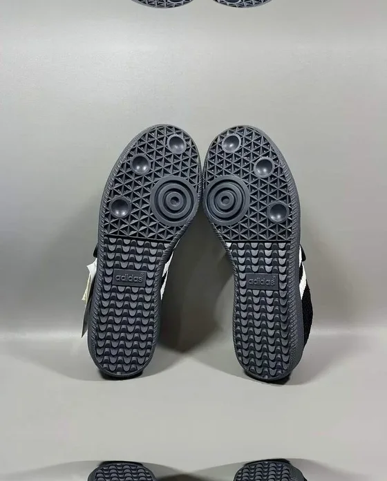 Adidas LA6830