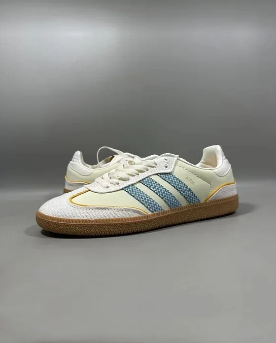 Adidas KH7837