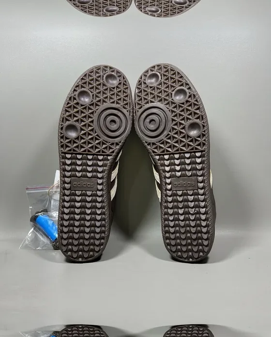 Adidas KI8139