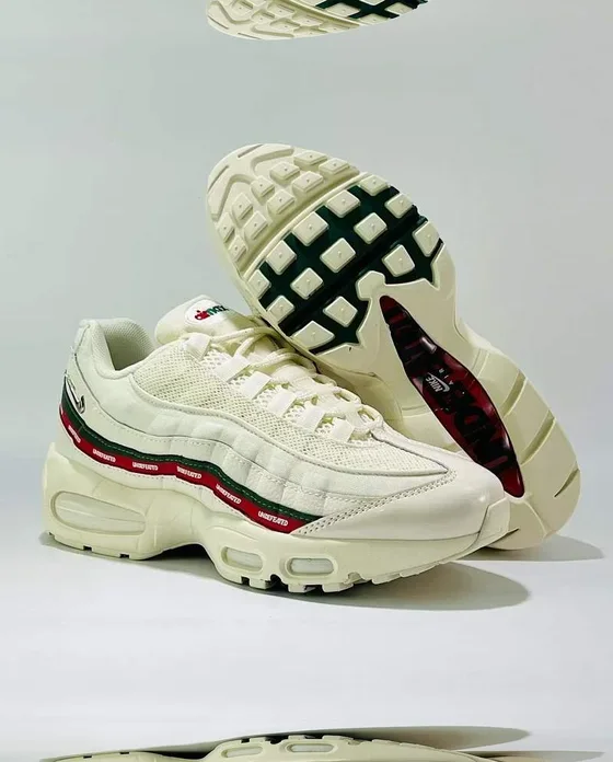 Nike IB4453-100