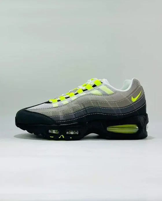 Nike IO9926-001