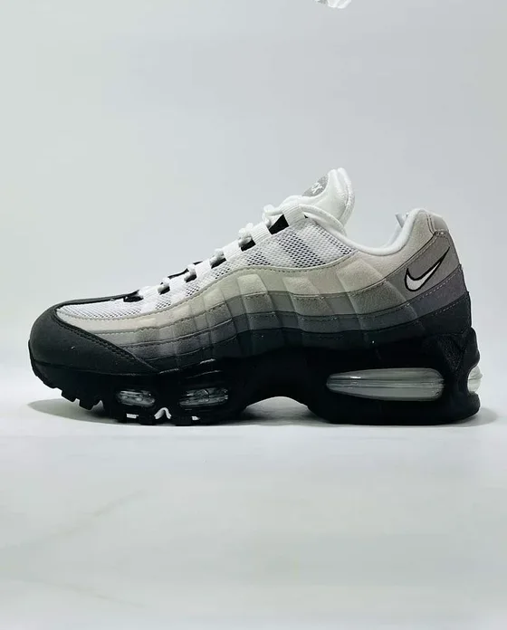Nike HM4740-007